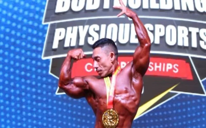 tim hieu pham van mach tu chang trai mien tay den tuong dai the hinh